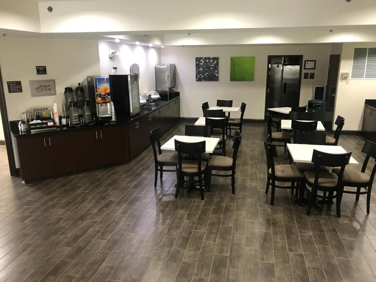 Sleep Raleigh Airport Gasthof 3*